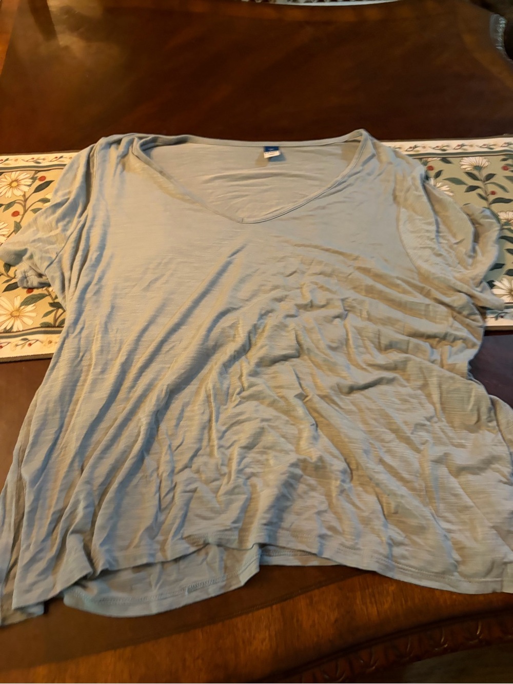 Old Navy Light Gray/green V-Neck Short Sleeve Tee